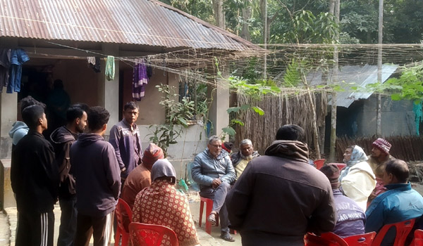 ফকিরহাটে চুরির অভিযোগে গৃহিনী খুনের ঘটনা