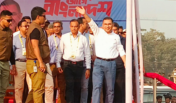 ময়মনসিংহে জনসভায় তারেক রহমানের উপস্থিতি, মানুষের ঢল রাজপথে