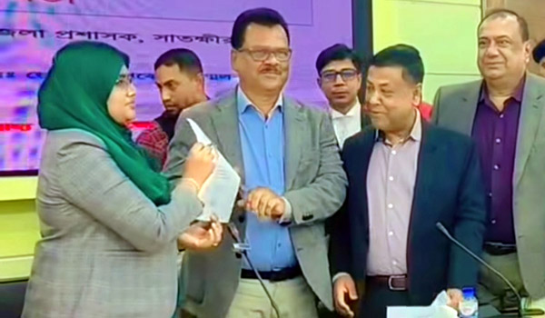 সাতক্ষীরার চার আসনে ২০ প্রার্থীর মাঝে প্রতীক বরাদ্দ