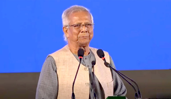 ড. মুহাম্মদ ইউনূস না আসায় ৩৩২ নম্বর এআইকে পাঠালেন প্রধান উপদেষ্টা