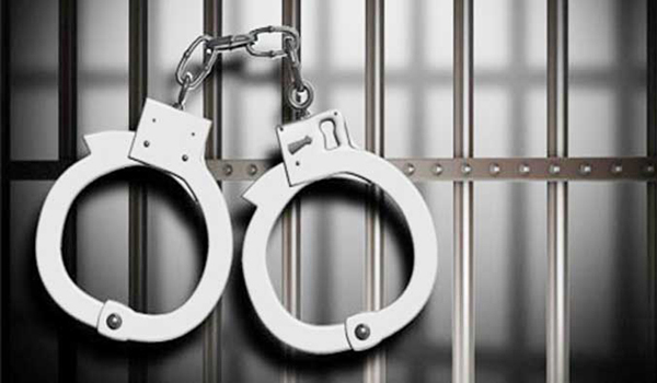 সাতক্ষীরায় ১৬ বছরের কিশোরীকে ধর্ষণ ও ভিডিও ছড়ানোর অভিযোগে যুবক গ্রেপ্তার