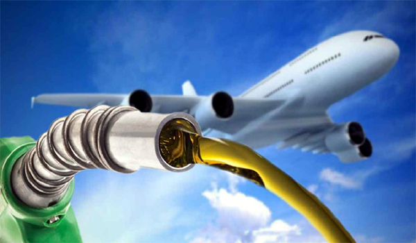 জ্বালানি তেলের অস্থিরতার মধ্যেই বাড়লো জেট ফুয়েলের দাম