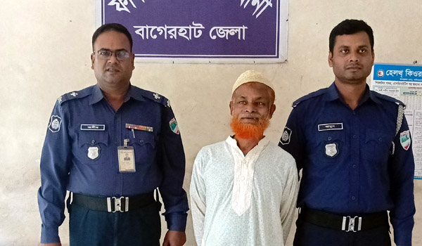 ফকিরহাটে ৯ বছরের শিশুর ধর্ষণ মামলার আসামী মো. রমজান মোড়ল চট্টগ্রাম থেকে গ্রেপ্তার