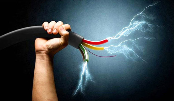 সাতক্ষীরায় বিদ্যুৎস্পৃষ্টে কম্পিউটার ল্যাব অপারেটর নিহত