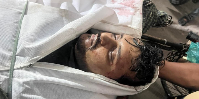 খুলনায় বাস ও মোটরসাইকেলের মুখোমুখি সংঘর্ষে নিহত ২