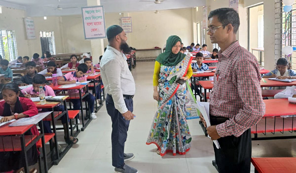 প্রাথমিক বৃত্তি পরীক্ষায় চিতলমারীর ৬৯৬ পরীক্ষার্থীর মধ্যে ১৯৮ জন অনুপস্থিত