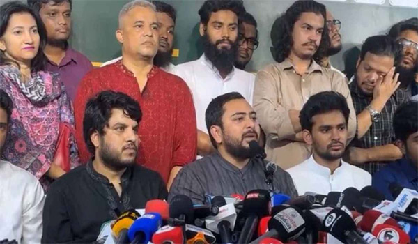 অতীতে ছাত্রলীগ বা অন্য সংগঠনের অভিজ্ঞতা থাকলেও এনসিপিতে যোগ দিতে পারবেন সবাই: নাহিদ ইসলাম