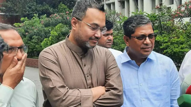 প্রাথমিক শিক্ষার্থীদের জন্য পাটজাত ব্যাগ ও স্কুল ড্রেস দেবে সরকার