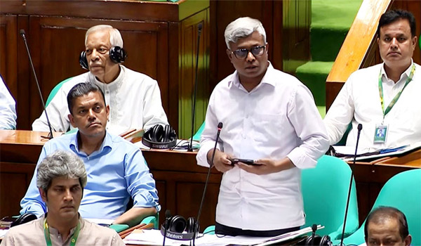 লোডশেডিংয়ে মানুষের কষ্টে সংসদে সরকারের দুঃখ প্রকাশ