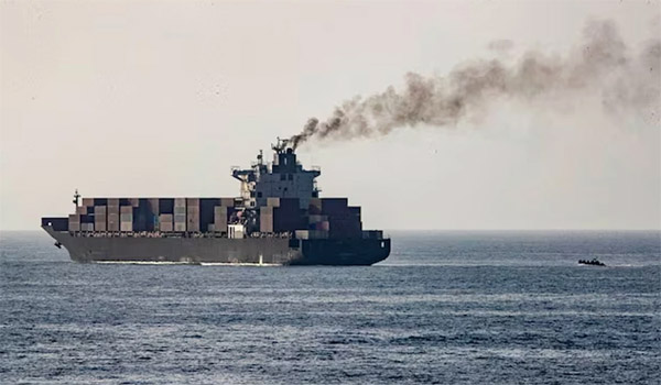 এশিয়ার জলসীমায় ইরানের তিনটি ট্যাংকার জব্দ করল মার্কিন বাহিনী