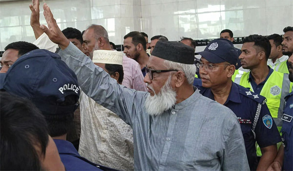 ভাইরাল ভিডিওতে হাইকোর্টের বিচারপতি আব্দুল মান্নানকে বিচারিক দায়িত্ব থেকে সরালেন প্রধান বিচারপতি