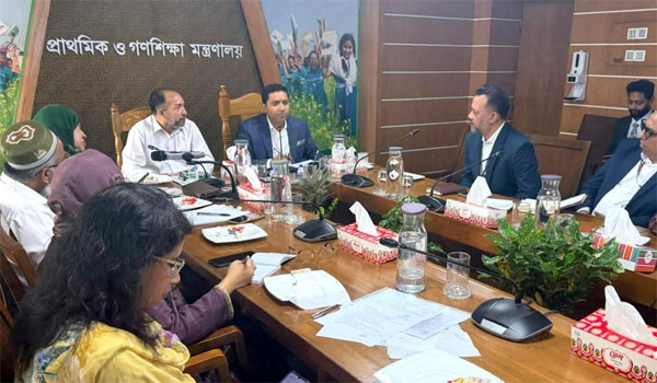সরকারি প্রাথমিক শিক্ষার্থীদের জন্য বিনা মূল্যে ব্যাগ, ড্রেস ও ফুটওয়্যার বিতরণের উদ্যোগ