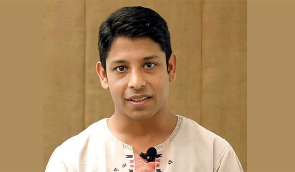 ঢাবি শিক্ষার্থীর আত্মহত্যা: সহযোগী অধ্যাপক সুদীপ চক্রবর্তীর তিন দিনের রিমান্ড
