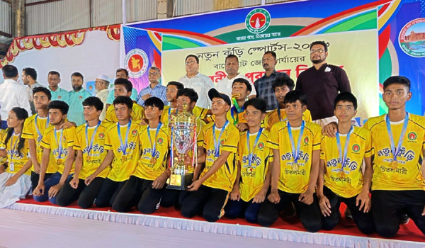 ‘নতুন কুঁড়ি স্পোর্টস’ ক্রিকেটে চিতলমারী চ্যাম্পিয়ন — খুলনা বিভাগীয় মাঠে খেলবে