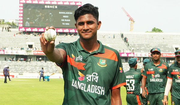 নাহিদ রানা পেলেন আইসিসির এপ্রিল মাসের সেরা পুরস্কার
